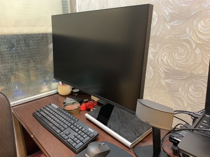 三星 Space Monitor S32R750UEC 微開箱