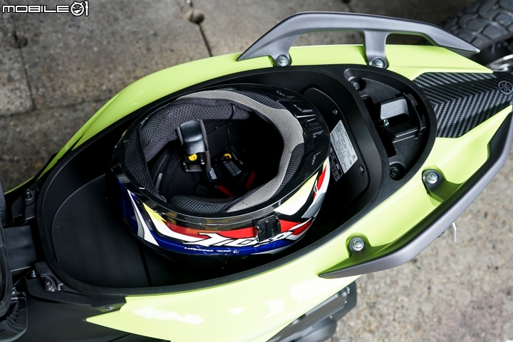 YAMAHA RS NEO v.s. GOGORO 2 Rumbler 正面對決 沒在怕的潮流大PK