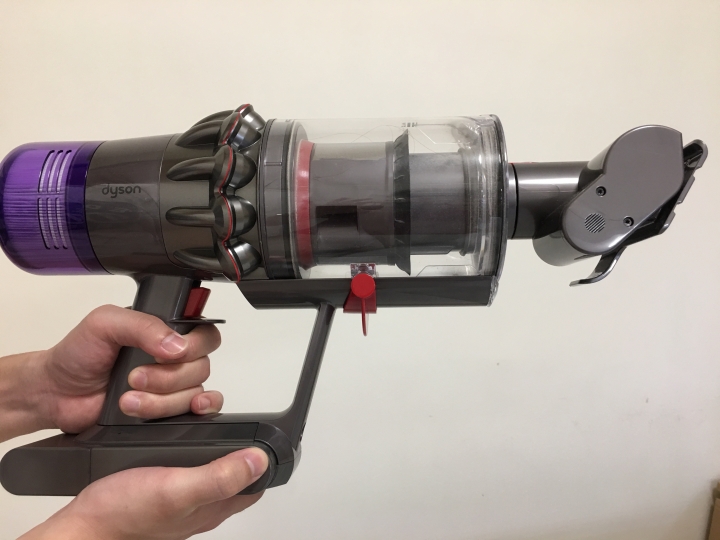 [開箱] 告別我的機器人女友之到不了的幸福 feat.全新Dyson V11™