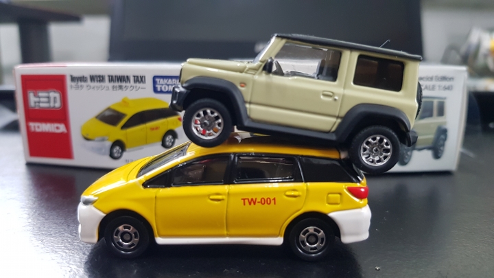 ERA 1/64 JIMNY(SIERRA)小汽車