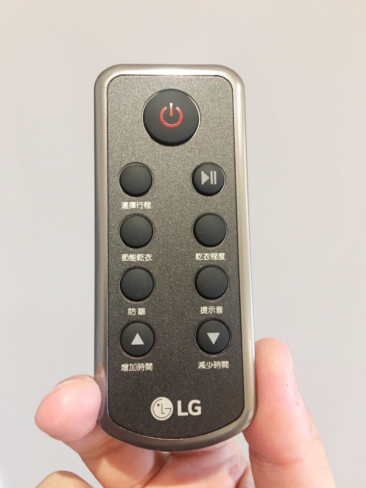 LG 不用曬衣~不用曬衣! 免曬衣乾衣機 WR-90TW