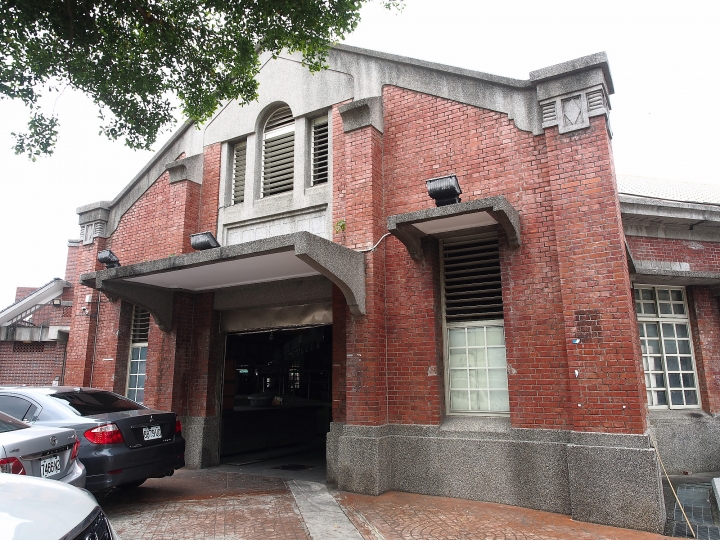 彰化 北斗 北斗紅磚市場 — 轉彎巧遇百年老市場