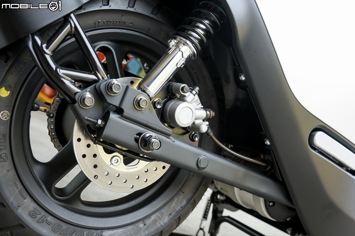 YAMAHA RS NEO v.s. GOGORO 2 Rumbler 正面對決 沒在怕的潮流大PK