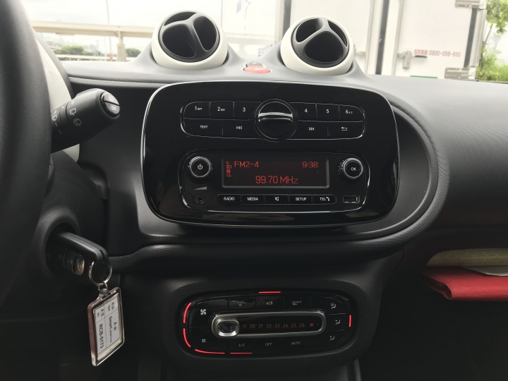 [Avis租車分享] Smart Forfour