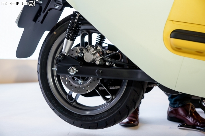 【採訪】Gogoro 3 真的來了!新想法、新材質、新科技 = 新國民代步車!