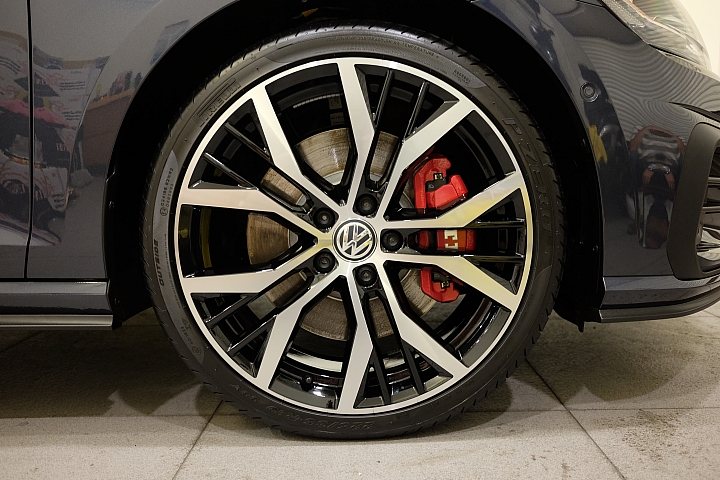 [購車分享]代步好朋友 Golf GTI Performance