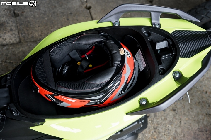 YAMAHA RS NEO v.s. GOGORO 2 Rumbler 正面對決 沒在怕的潮流大PK