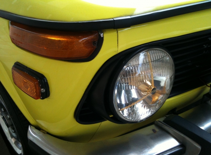 【台北街頭驚豔】BMW 2002