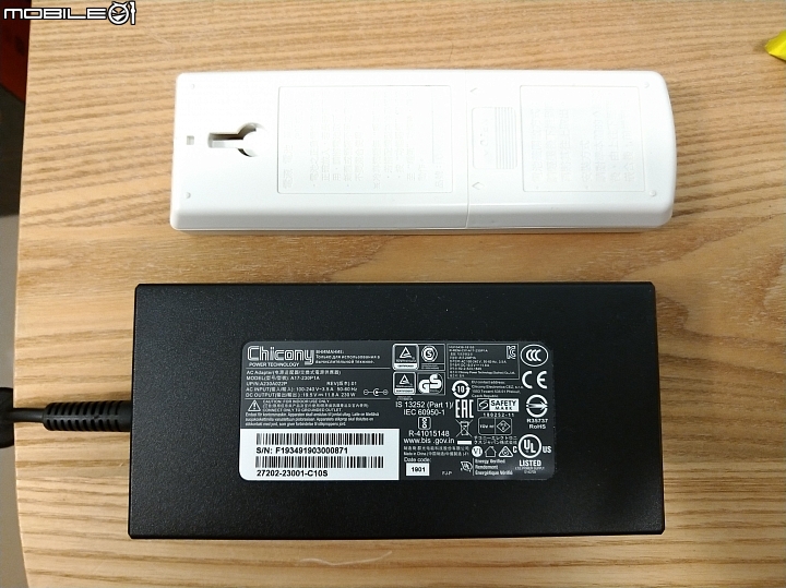 [開箱] AERO 15 Classic 帶你超越144Hz的極限享受 x 極致輕薄筆電開箱