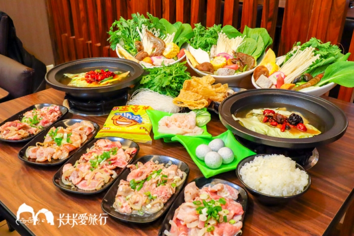 宜蘭火鍋-石老頭石頭火鍋|百元有找超高CP值火鍋!平價麻辣火鍋東門夜市旁