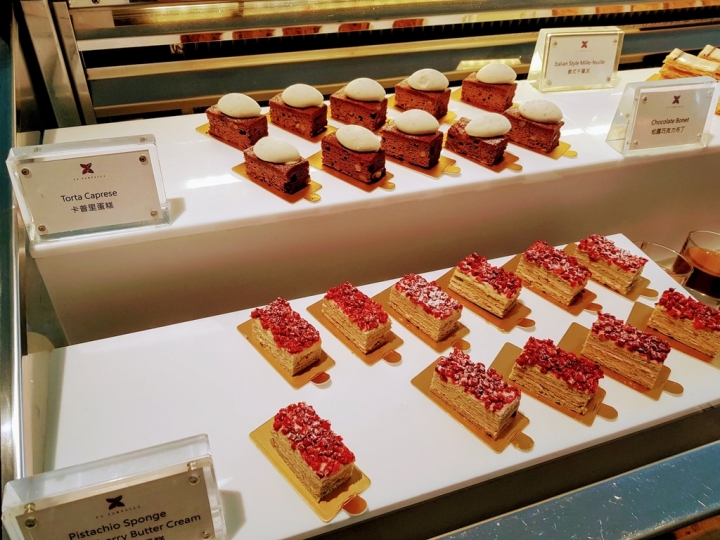 台北市信義區 [寒舍艾麗酒店 LA FARFALLA義式餐廳] 2019/3月換全新菜單 點主餐+半自助式吃到飽之高級精緻風義式料理 2019食記 重要節日聚餐好去處