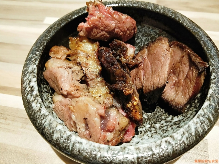 [食記] 新竹東區 - 鉄火牛排 TEKKA STEAK 頂級和牛 增肌減脂 大肌肌套餐 和牛咖哩 和牛滷肉飯 珍珠花生豆花自助吃到飽 關廟鐵板麵 初次遇見美味和牛橫膈膜 新竹美食