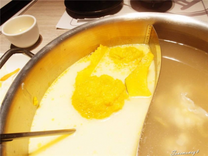 愛食鍋台中西屯店|熊熊泡湯鍋來囉,還有量身高送肉肉 - 達人Emily的播報台
