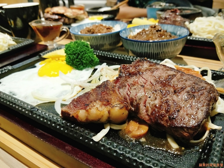 [食記] 新竹東區 - 鉄火牛排 TEKKA STEAK 頂級和牛 增肌減脂 大肌肌套餐 和牛咖哩 和牛滷肉飯 珍珠花生豆花自助吃到飽 關廟鐵板麵 初次遇見美味和牛橫膈膜 新竹美食