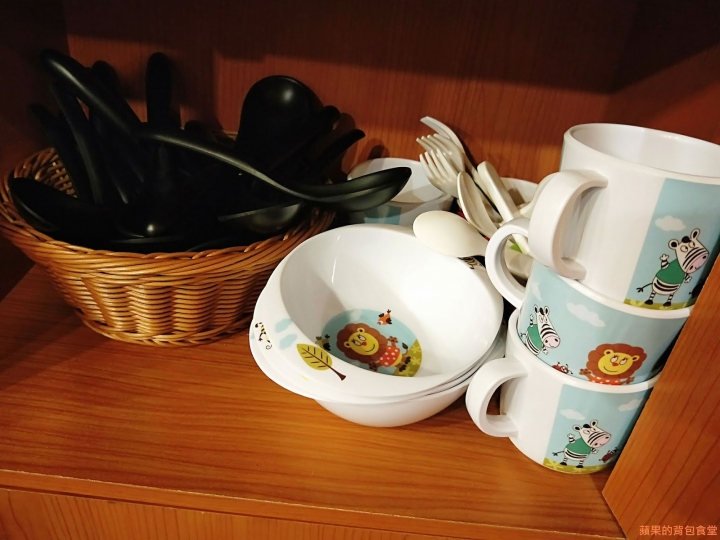 [食記] 新竹北區 - 花沺すし日式料理 生魚片丼飯 茶碗蒸 唐揚炸雞 火烤松阪豬 握壽司 慢工出細活的美味 值得細細品嚐與等待 新竹美食