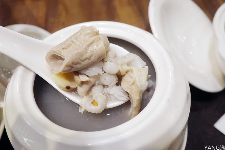 【永康街】呷七碗食堂永康店，傳統美食組成套餐，豐盛有如一個人的辦桌
