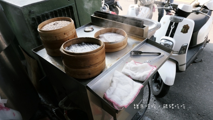 |台中| 巨人傳統早餐 | 燒餅酥脆，選擇多份量足的優秀早餐店