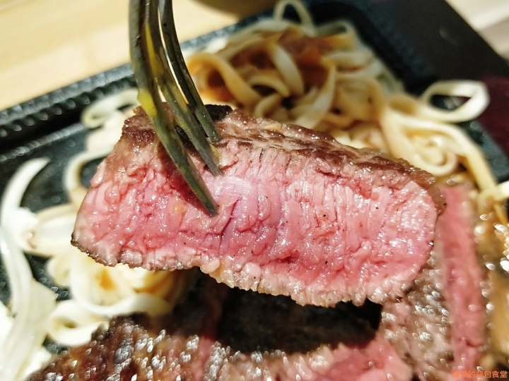 [食記] 新竹東區 - 鉄火牛排 TEKKA STEAK 頂級和牛 增肌減脂 大肌肌套餐 和牛咖哩 和牛滷肉飯 珍珠花生豆花自助吃到飽 關廟鐵板麵 初次遇見美味和牛橫膈膜 新竹美食