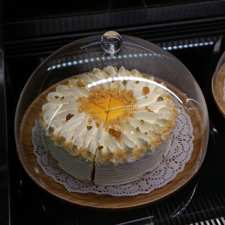 [食記] 新竹。吉十咖啡 肉桂捲 甜點 專業烘焙教室GODSPEED CAFÉ \x26 BAKERY。文青咖啡店+專業烘焙教室!點飲料只要再加49元就有超值早餐!下午茶聚餐推薦!
