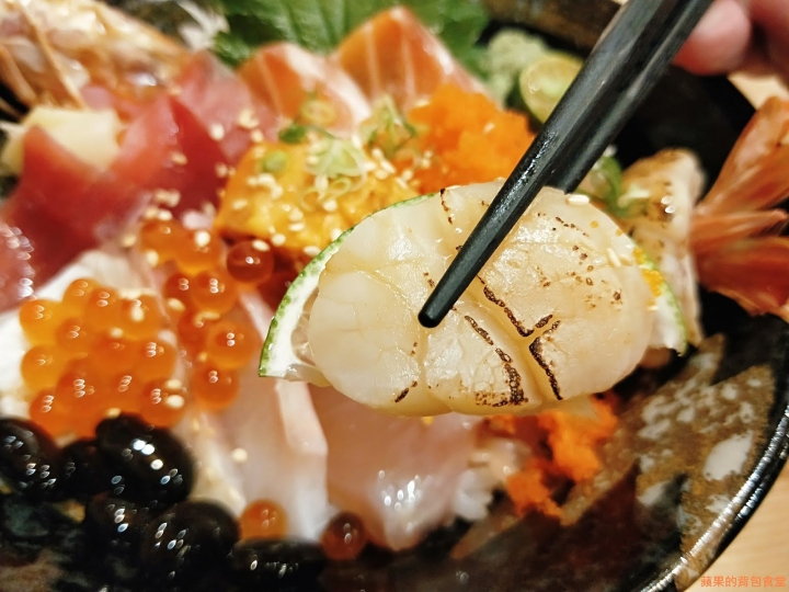 [食記] 新竹北區 - 花沺すし日式料理 生魚片丼飯 茶碗蒸 唐揚炸雞 火烤松阪豬 握壽司 慢工出細活的美味 值得細細品嚐與等待 新竹美食