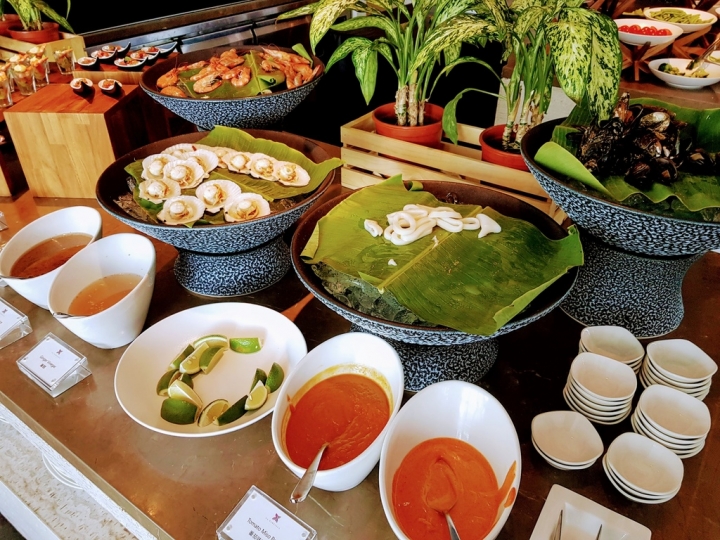 台北市信義區 [寒舍艾麗酒店 LA FARFALLA義式餐廳] 2019/3月換全新菜單 點主餐+半自助式吃到飽之高級精緻風義式料理 2019食記 重要節日聚餐好去處