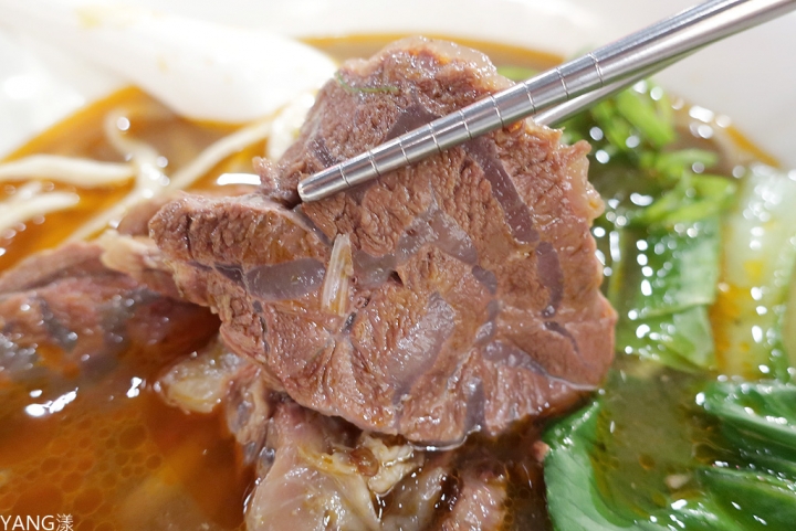 【永康街】呷七碗食堂永康店，傳統美食組成套餐，豐盛有如一個人的辦桌