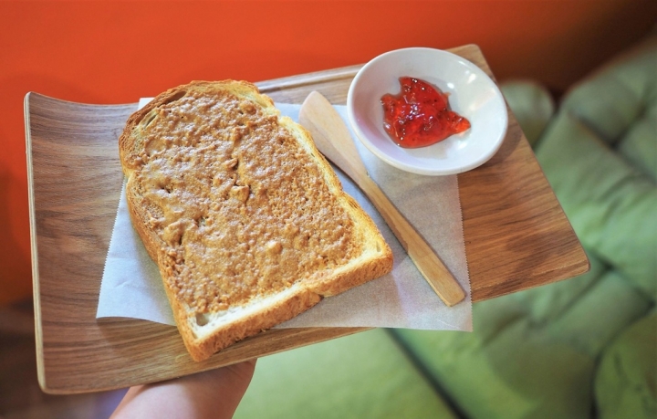 【台北芝山站 | 咖啡廳】有緣才能相遇的可愛獨棟藍色小屋ღ遇見小屋