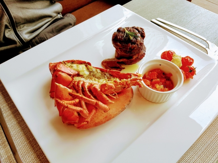 台北市信義區 [寒舍艾麗酒店 LA FARFALLA義式餐廳] 2019/3月換全新菜單 點主餐+半自助式吃到飽之高級精緻風義式料理 2019食記 重要節日聚餐好去處