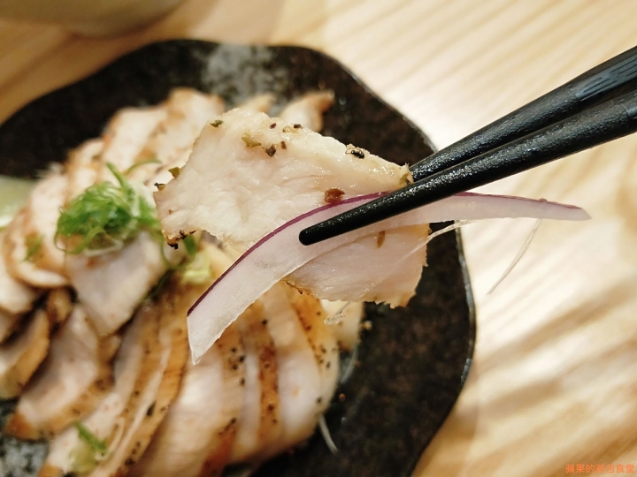 [食記] 新竹北區 - 花沺すし日式料理 生魚片丼飯 茶碗蒸 唐揚炸雞 火烤松阪豬 握壽司 慢工出細活的美味 值得細細品嚐與等待 新竹美食