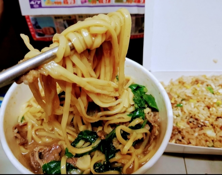 彰化市辭修路[大財羊肉熱炒] 古法烹調 養生食補 喜愛羊肉又愛台式熱炒的朋友很適合! 生意很好哇!