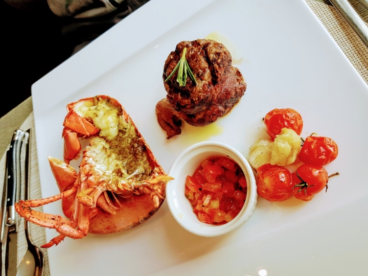 台北市信義區 [寒舍艾麗酒店 LA FARFALLA義式餐廳] 2019/3月換全新菜單 點主餐+半自助式吃到飽之高級精緻風義式料理 2019食記 重要節日聚餐好去處