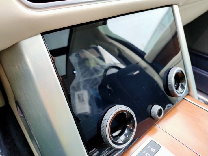 【開箱】2019 Range Rover 3.0SCV6 Vogue內裝圖分享