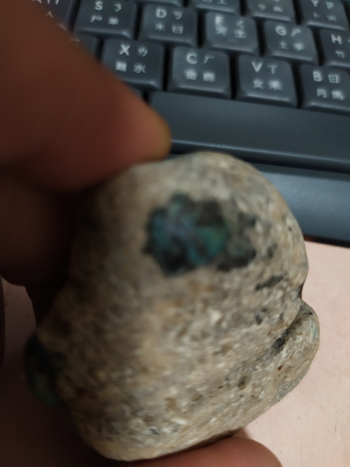 西部海岸有藍寶石嗎？