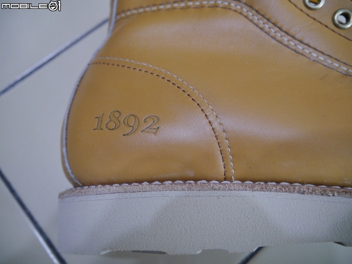 [開箱]THOROGOOD 1892 PORTAGE LIMITED EDITION MUSTARD ROOFER BOOTS