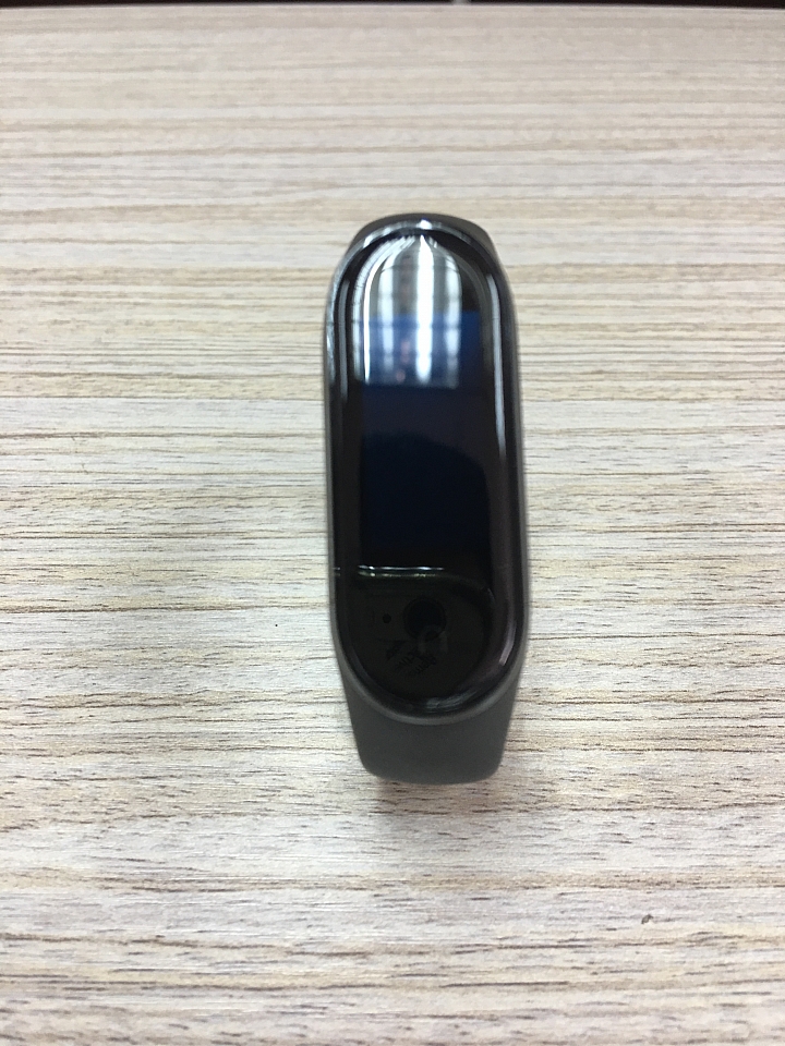 【簡易開箱】小米手環4 NFC版...有昨日發售的餘溫