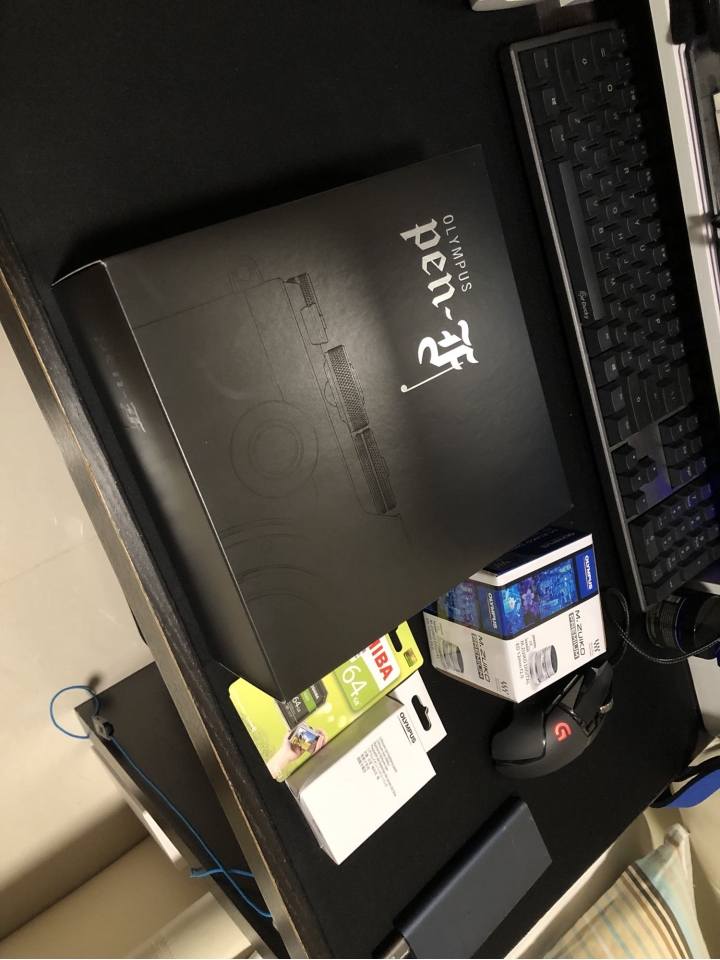 Pen-F 應該是要推新一代了吧？終於讓我開箱了