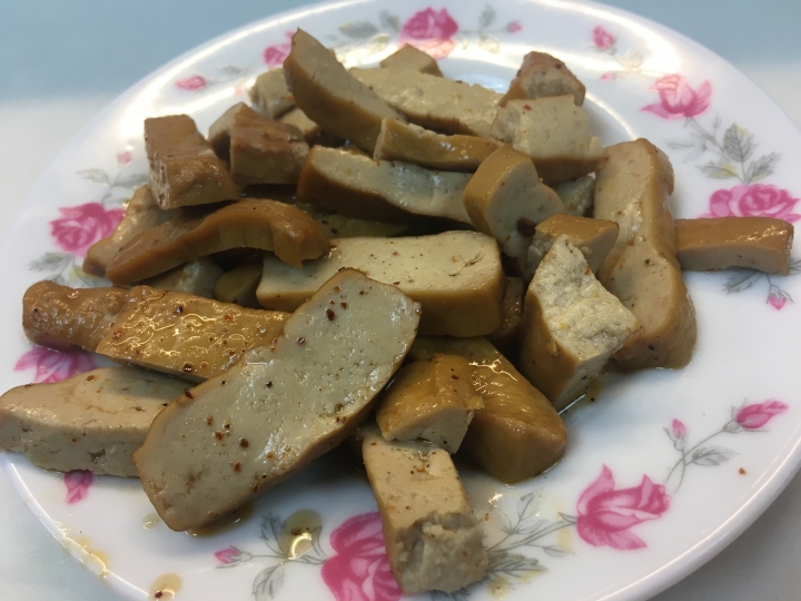 [食記] 美景川味，台灣台北東區人氣美味抄手及擔擔麵