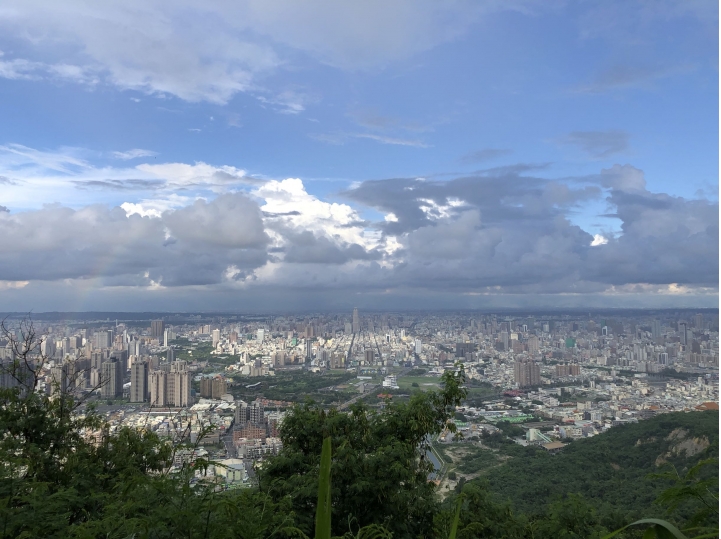 親近高雄大自然,南北壽山縱走(南北柴山)散步行,路線分享!
