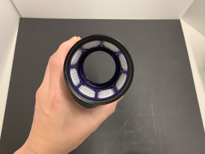 【開箱】Dyson V11 出任務(我召喚你回來，重生吧塵蟎，我還你原形)