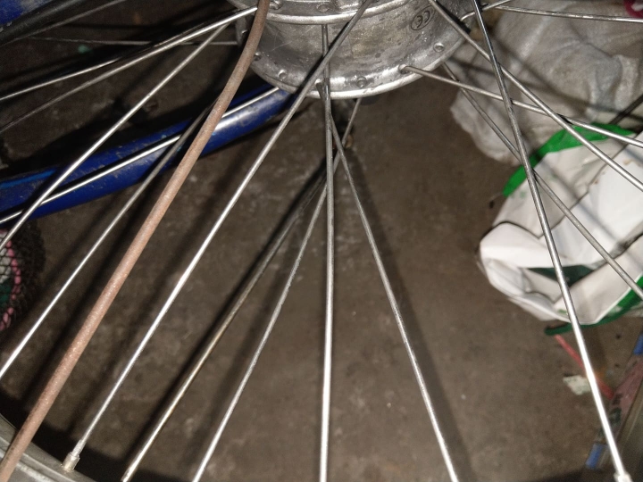電動腳踏車前輪框破裂