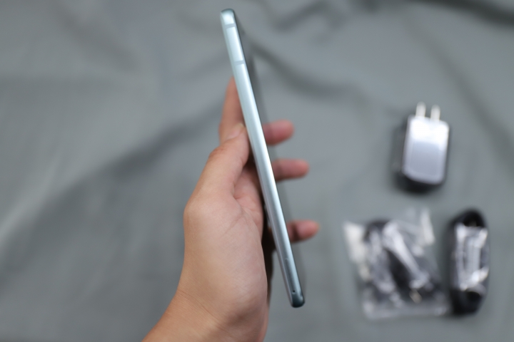 謙和綠 htc U19e小開箱