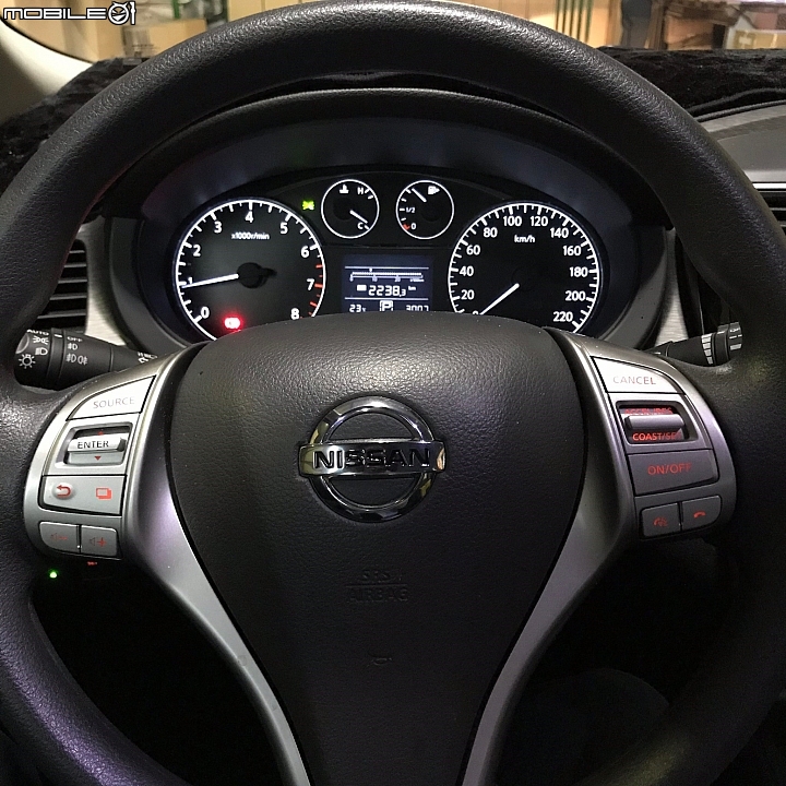 [心得]Nissan Tiida 2000公里開箱心得分享