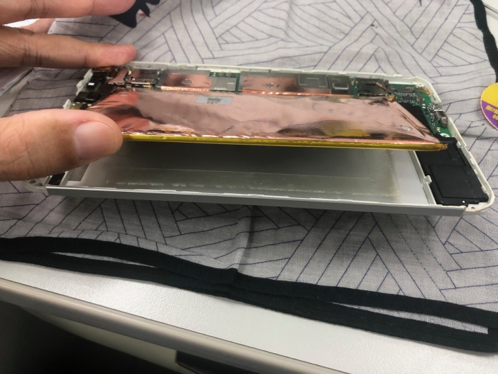 2014年出廠華為MediaPad X1 DIY換電池