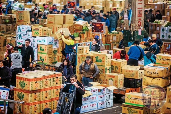 鏡週刊終於出手攻擊韓啦！