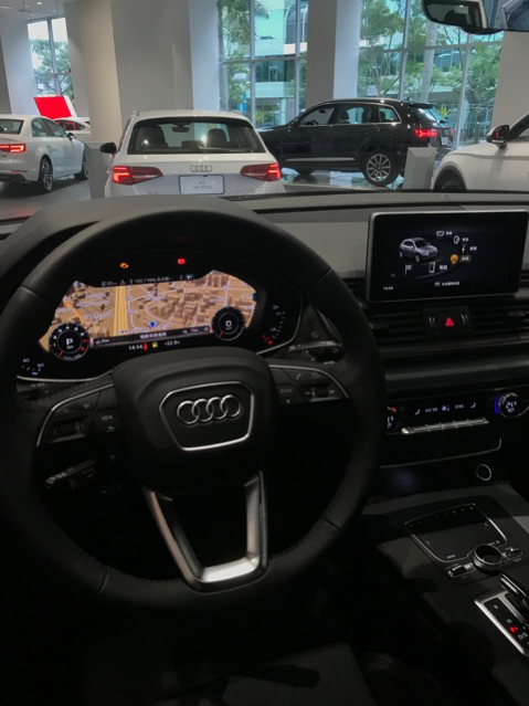 Q5終於標配ACC，不過舊車折24萬也吸引人…求解