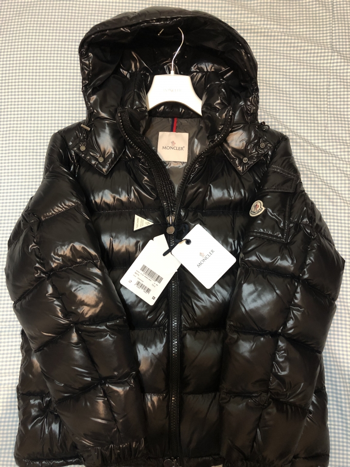 [開箱」遇上Moncler