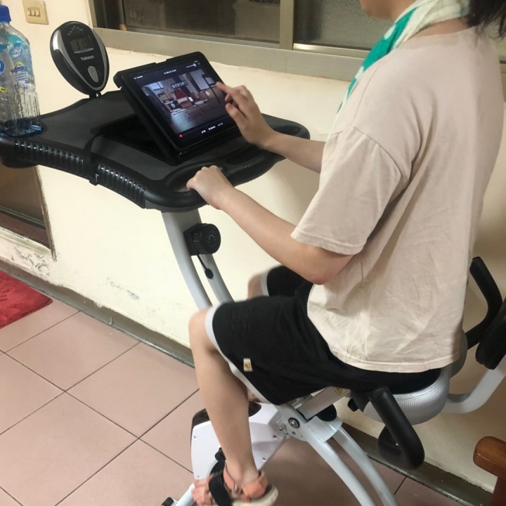 太座指定禮物居家運動健身車，tokuyo書桌健身車TB-200開箱