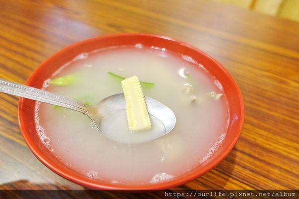 台中．吃到賺到的銷魂骰子牛炒河粉@探扒霸平價午晚餐
