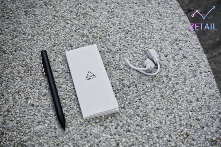 Adonit Note 精準滑順 iPad 專用觸控筆 開箱體驗：輕量如羽，書寫如筆