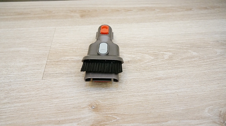 Dyson V11 Absolute 毛小孩家中一定要有的吸塵器
